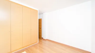 Apartment in Centre-La Canaleta photo 10
