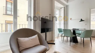 Flat on Calle de San Bartolomé photo 3