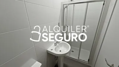 Estudio en alquiler en Puente de Vallecas - Imagen 5