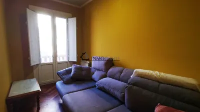 Piso en alquiler en Barcelos, Zona Praza de Barcelos (Pontevedra Capital) de 800 €<span>/mes</span>