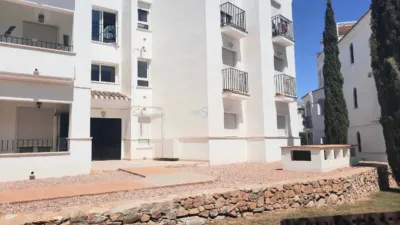 Piso en La Torre Golf Resort photo 24