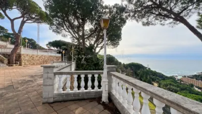 Chalet in Canyelles / Montgoda photo 35