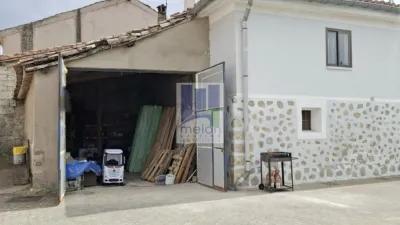 House on Cardeñajimeno Street photo 8