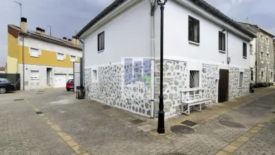 House on Cardeñajimeno Street photo 9