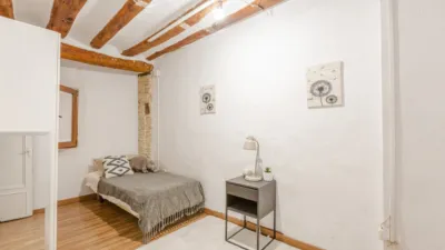 Flat at Calle de Joaquín Jarauta, 90 photo 3