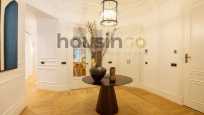 Apartment on Velázquez Street photo 16
