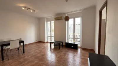 Piso en alquiler en Carrer de Cuba, cerca de Carrer de Buenos Aires - Imagen 3