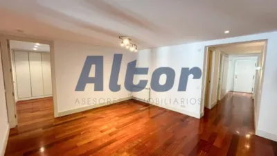 Piso en alquiler en Centro - Imagen 4