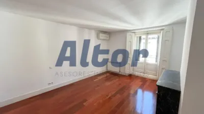 Piso en alquiler en Centro - Imagen 8