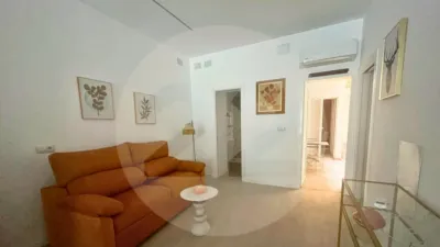 Apartment for Investment Opportunity with Tourist License on Avenida Aguilera photo 7