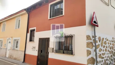 House on Cardeñajimeno Street photo 8
