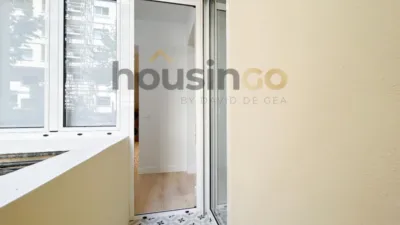 Apartment in Salamanca District photo 10