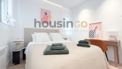 Apartment in Salamanca District photo 12