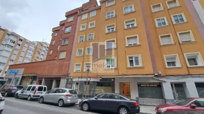 Flat on Petronila Casado Street photo 7