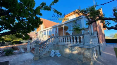 Chalet en venta en Calle de Miguel Delibes, Boecillo de 365.000 €