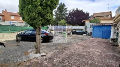House on Buniel Street photo 22