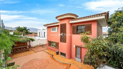 Villa in Las Cuevas photo 13