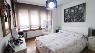 Apartment on Calleja y Zurita Avenue photo 2