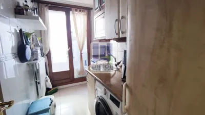 Apartment on Calleja y Zurita Avenue photo 4