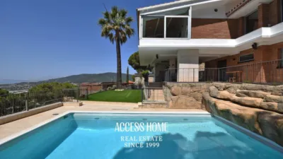 Chalet in Cabrils photo 2