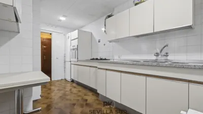 Flat on Luis de Morales Street photo 23