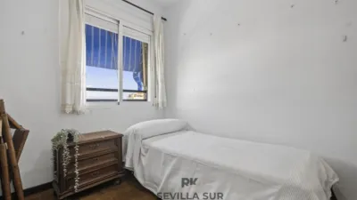 Flat on Luis de Morales Street photo 27