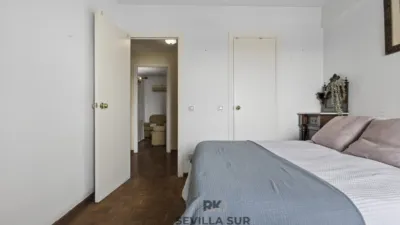 Flat on Luis de Morales Street photo 37