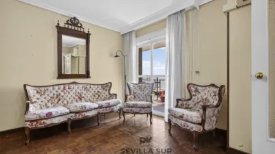 Flat on Luis de Morales Street photo 5