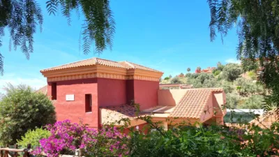 Penthouse in Cabopino-Reserva de Marbella photo 2