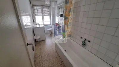 Apartment on Calle de Jesús María Ordoño photo 10