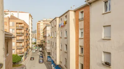 Piso en venta en Calle de Basilio Armendáriz, 2, Burlada - Burlata de 220.000 €