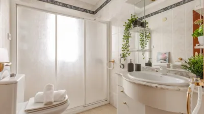 Piso en venta en Calle de Basilio Armendáriz, 2, Burlada - Burlata de 220.000 €