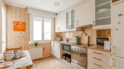 Piso en venta en Calle de Basilio Armendáriz, 2, Burlada - Burlata de 220.000 €