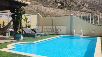 Chalet pareado en venta en Avenida de San Francisco, 30, Los Cristianos (Arona) de 1.080.000 €