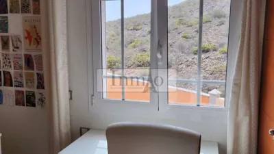 Chalet pareado en venta en Avenida de San Francisco, 30, Los Cristianos (Arona) de 1.080.000 €
