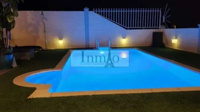 Chalet pareado en venta en Avenida de San Francisco, 30, Los Cristianos (Arona) de 1.080.000 €