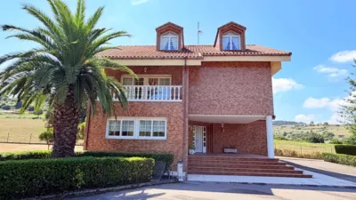 House on Calle C/S Alvares photo 48