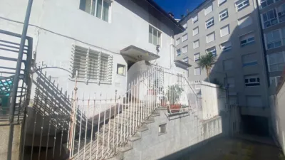 Terraced house in Alameda Cruceiro photo 32