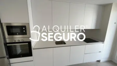 Piso en alquiler en San Crispín - La Estación Consorcio, San Crispín-La Estación (Colmenar Viejo) de 1.600 €<span>/mes</span>