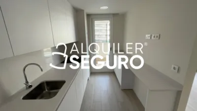 Piso en alquiler en San Crispín - La Estación Consorcio, San Crispín-La Estación (Colmenar Viejo) de 1.600 €<span>/mes</span>