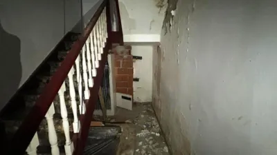 House on Calle Bº Miravalles, No. 26 photo 3