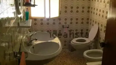 House in the Chalet Zone, Next to the Road Access to Baeza. photo 12