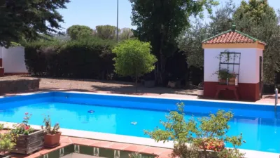 House in the Chalet Zone, Next to the Road Access to Baeza. photo 3