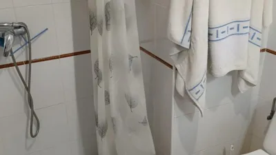 Apartment located near Plaza Bailén. photo 6