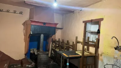 Casa en Zona Centro de Población de Abiego. photo 4