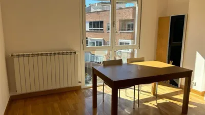 Apartamento en venta en Piso de 90M2 Ubicado A 5 Min. de La Estación de Renfe, Centro (Las Rozas de Madrid) de 335.000 €