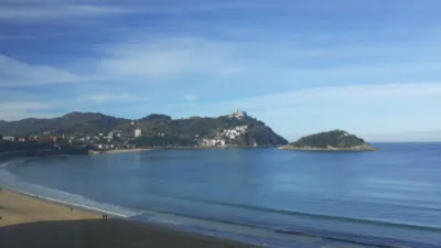 Apartment on Zubieta Street, 25M from La Concha Beach photo 11