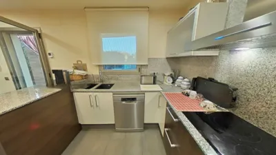 Semi-detached house in Centre de La Població photo 10