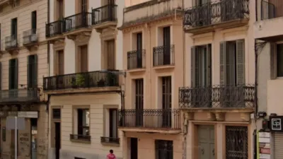 Apartment in A 2 Minutes from Plaça Vella photo 2