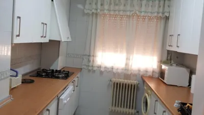 Apartamento en alquiler en en El Mismo Centro de Baeza. Cerca de Supermercado ., Baeza de 490 €<span>/mes</span>